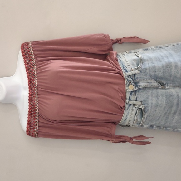 Off the shoulder dusty rose flowy shirt with zig zag embroidery on top. - Picture 1 of 6